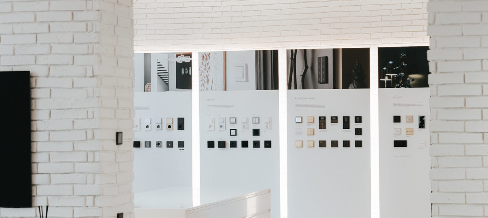 Jung showroom 7
